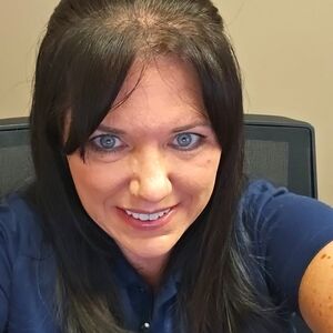 Meet your Posher, Stacy